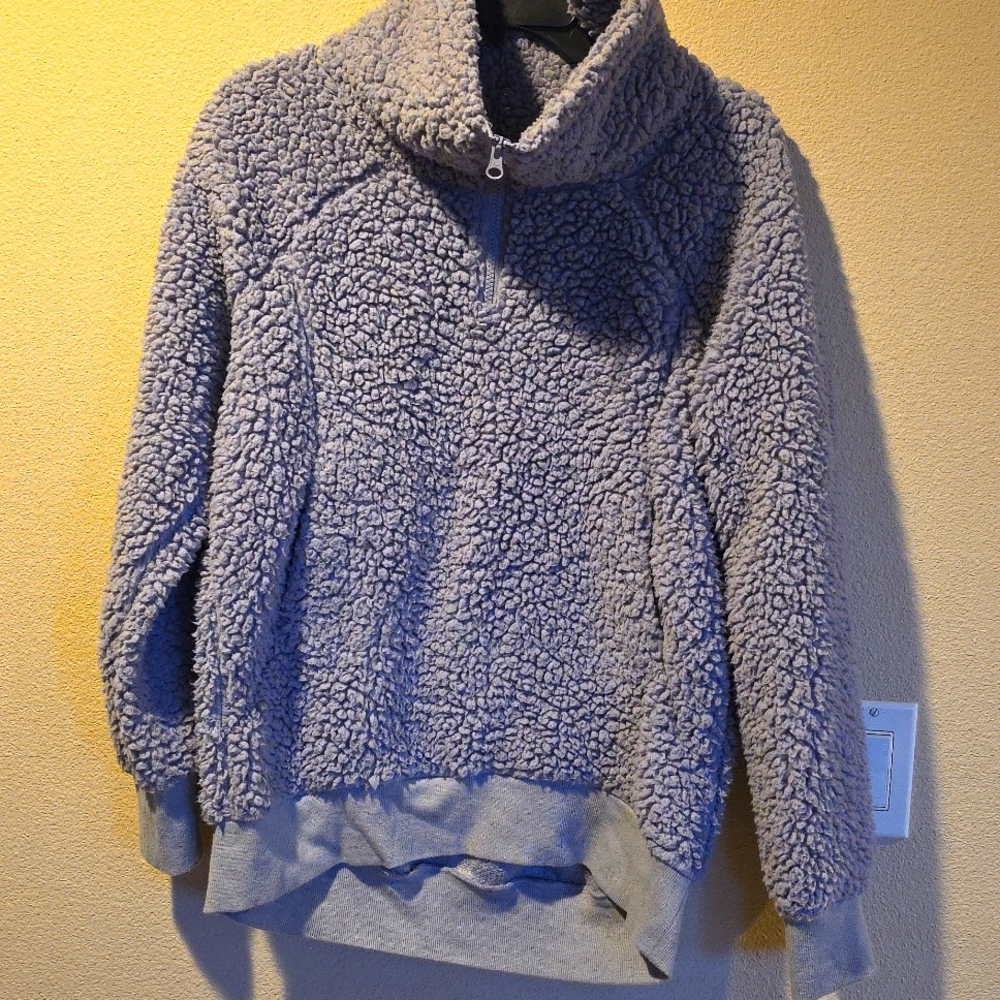 Zella by belle sweatshirt